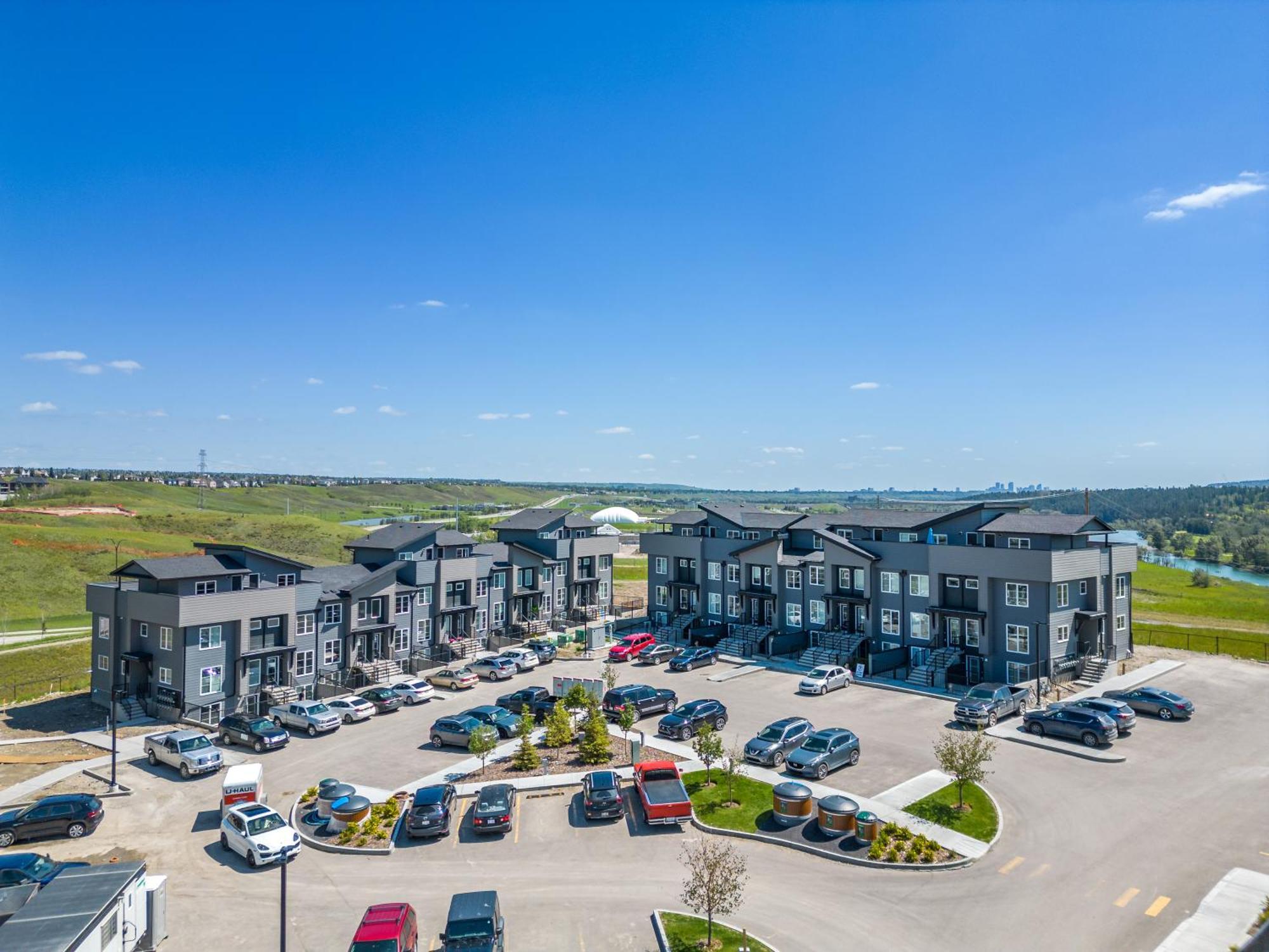Cozy Rockland Park Unit+Parking Lejlighed YYC Eksteriør billede