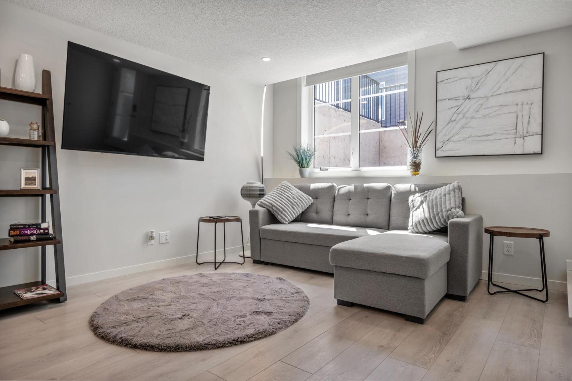 Cozy Rockland Park Unit+Parking Lejlighed YYC Eksteriør billede