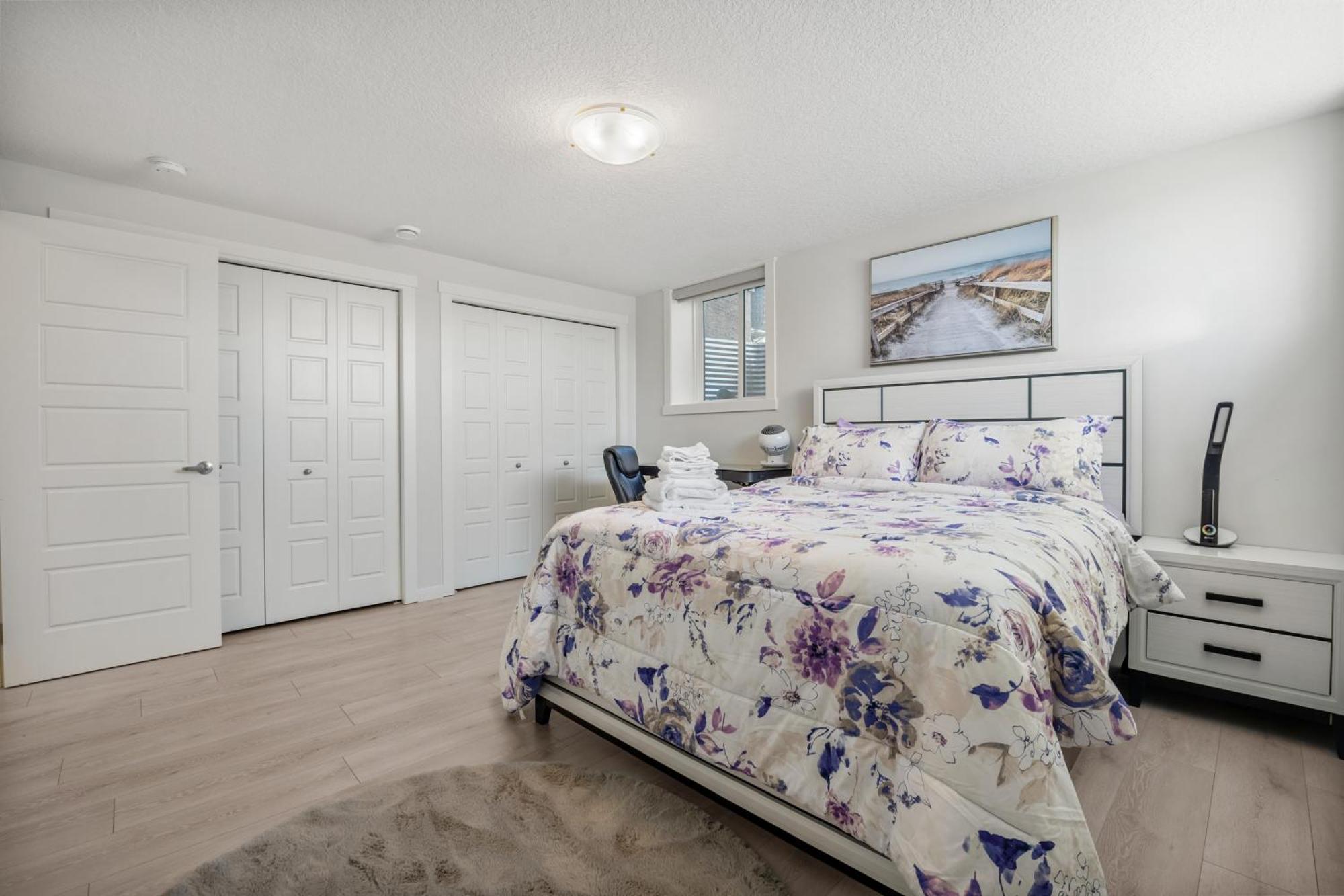 Cozy Rockland Park Unit+Parking Lejlighed YYC Eksteriør billede