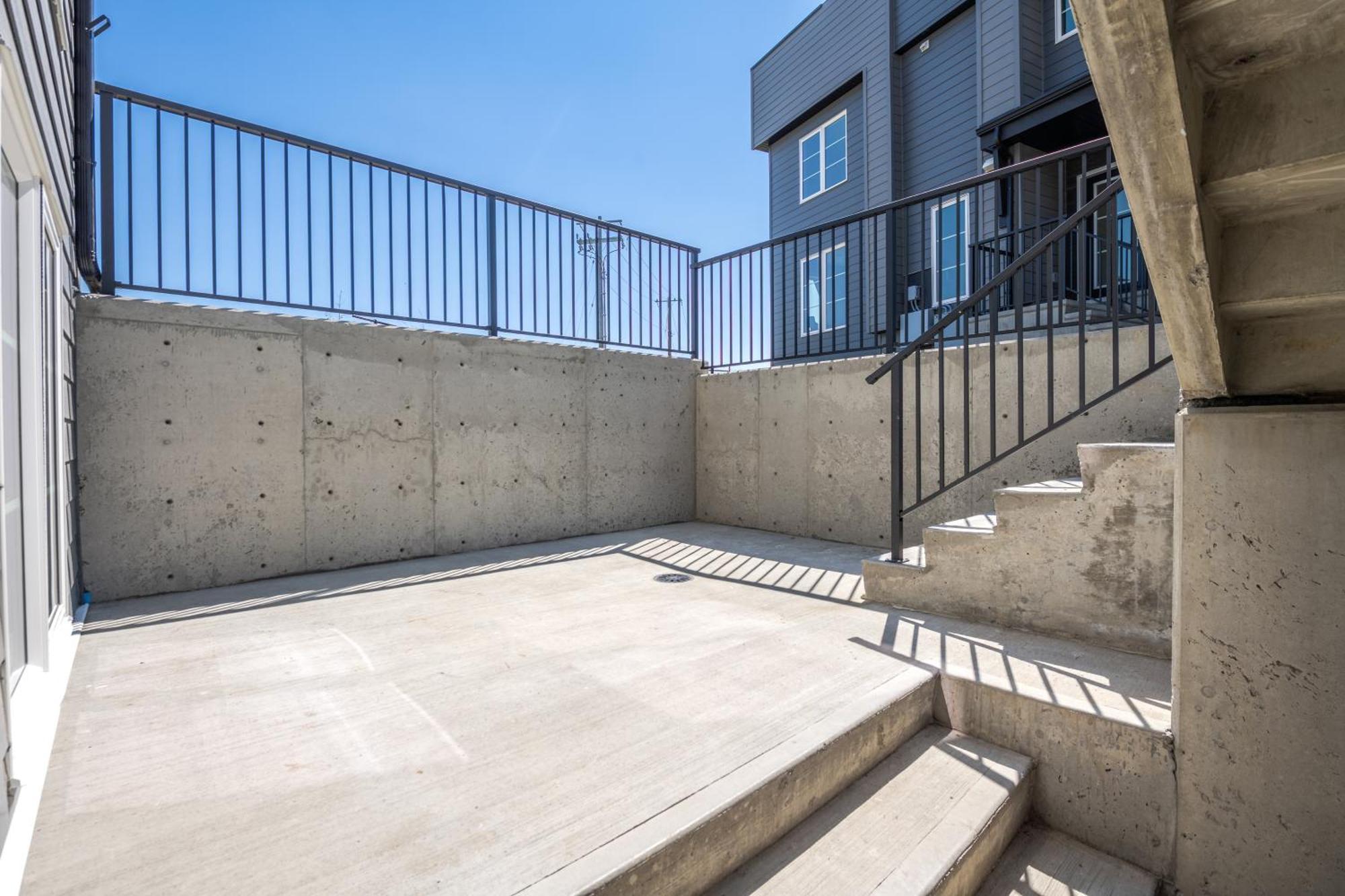 Cozy Rockland Park Unit+Parking Lejlighed YYC Eksteriør billede